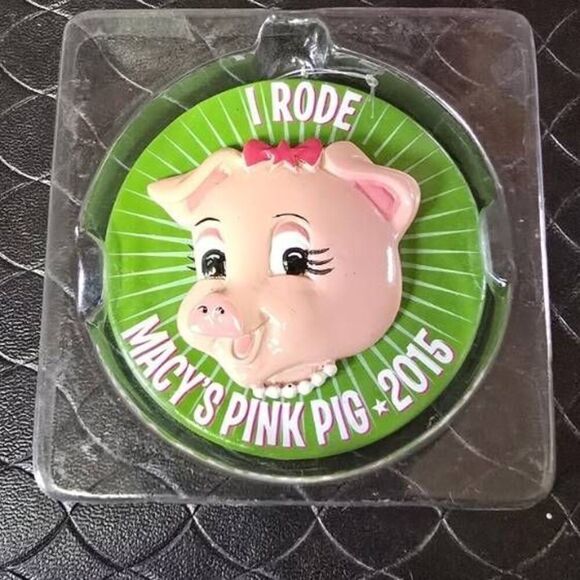 Rare Macy's 2015 Pink Pig Ornament - Picture 4 of 6